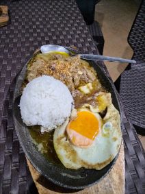 Picture of Beef Ala Pobre with Rice and Egg