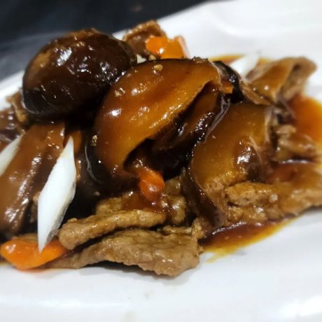 Picture of Beef with Black Shitake Mushroom (2-3pax)