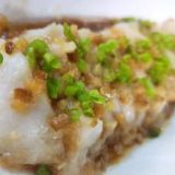 Chinese -Style Garlic Steamed Fish Fillet w/ light soy sauce (2-3pax)