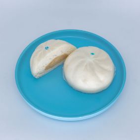 chicken siopao